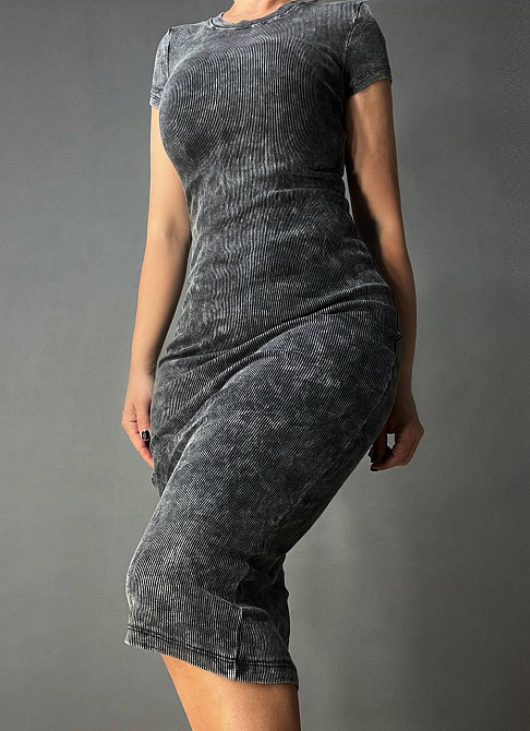 Сукня жіноча MMC 240032 середньої довжини футболкою варена тай-дай в рубчик, чорний, one size Київ - фото 12