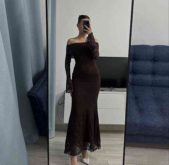 Женское романтическое кружевное платье со спущенными плечами гипюр + подкладка Коричневый, 46/48 Одесса