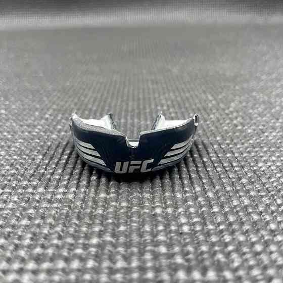 Капа OPRO Instant Custom-Fit UFC доросла (вік 11+)  Silver/Black (art.102529002) Кам'янське