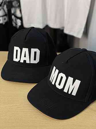 Парні чорні кепки DAD / MOM — подарунок майбутнім батькам Чернівці