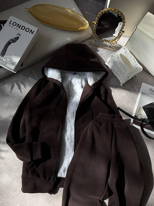 Женский теплый повседневный костюм двойка: худые+штаны, трехнить на флисе + мех Шоколад, 50/52 Одесса - изображение 4