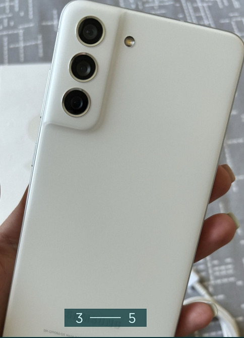 Смартфон: Samsung S21 FE 8/256Gb. White. Київ - фото 3