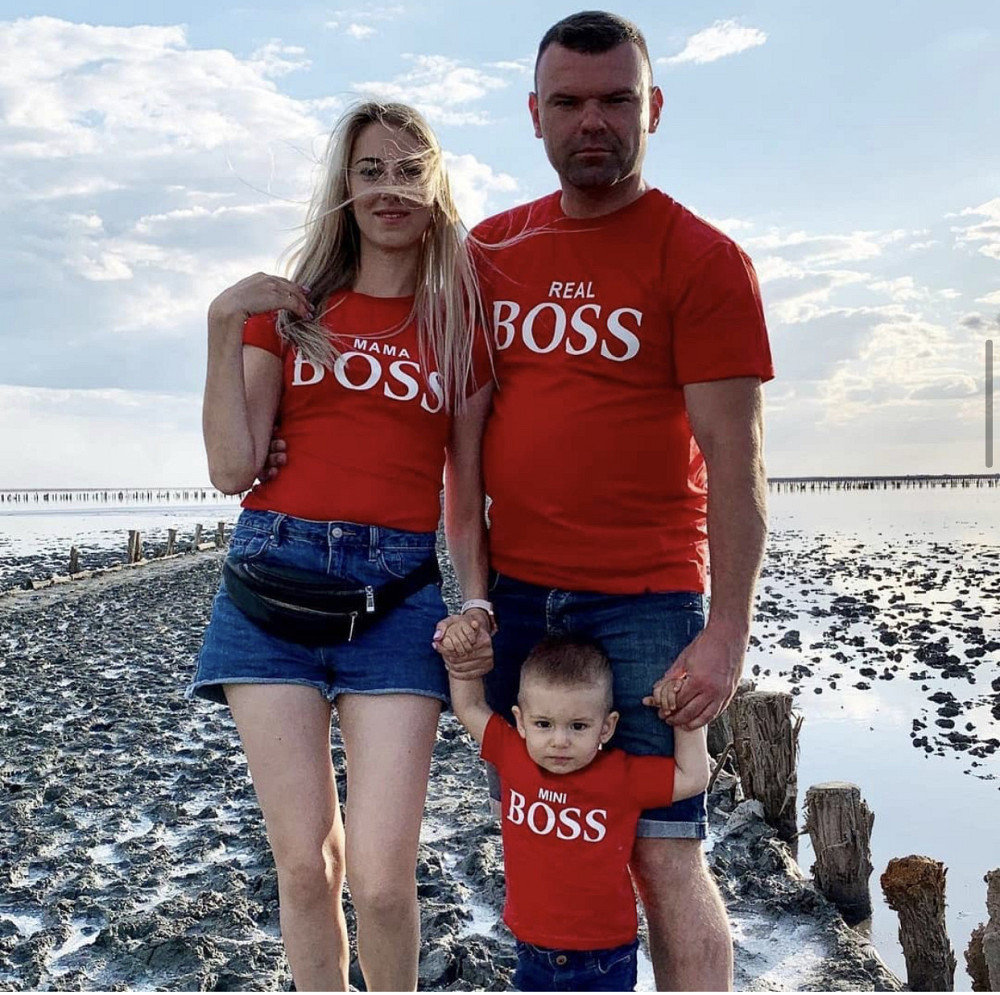 Футболки в стилі Family look для мами, тата та дитини — mama, papa, mini BOSS Чернівці - фото 1