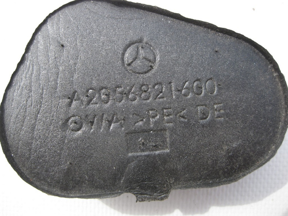 Mercedes-Benz  A2056821600 Шумоізоляційна заглушка стійки "A" вгорі C-Class W205 GLC X253 EQC 293 Одесса - изображение 5