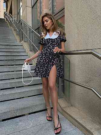 Женское романтичное мини платье цветочное с воротничком софт Черный, 48/52 Одесса