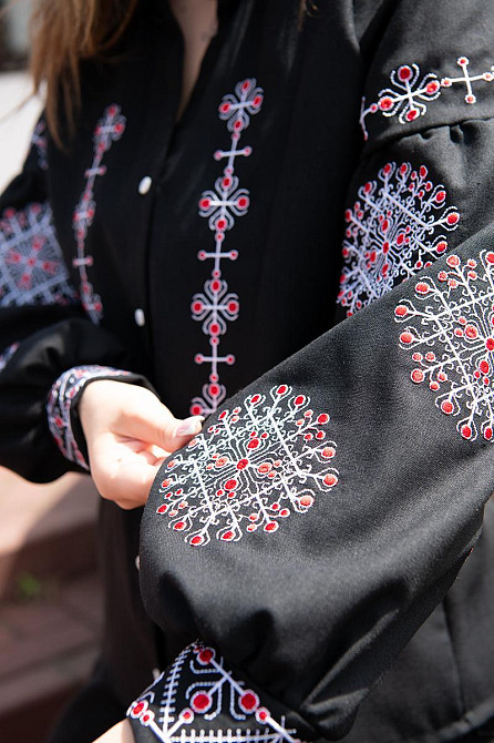 Жіноча вишиванка-сорочка з довгим рукавом лляна топ Київ - фото 4