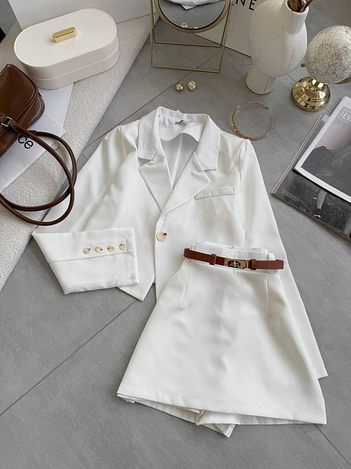 Женский базовый костюм двойка: пиджак + юбка+шорты костюмка Одесса - изображение 7