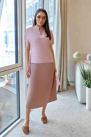 Летняя блуза с разрезным рукавом 