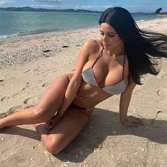 Купальник роздільний з блискучими камінцями S чорно-білий Київ