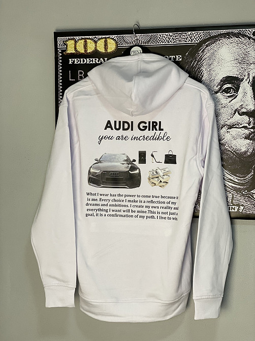 Худі "Audi Girl – You Are Incredible" / Худи "Audi Girl – Ты Невероятна" Чернівці - фото 2