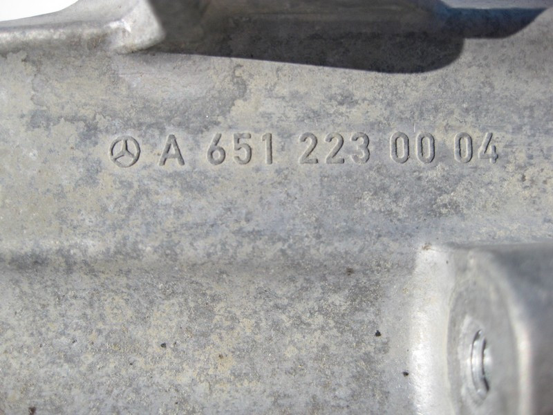 Mercedes-Benz  A6512230004 Кронштейн опори двигуна лівий OM651 R4 2.2 cdi C-Class W204 E-Class W212 Одесса - изображение 4