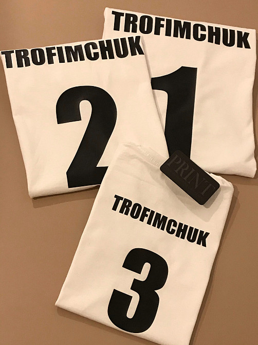 Футболки фемелі лук із прізвищеми та цифрами на спині L, XL, 68 Чернівці - фото 1