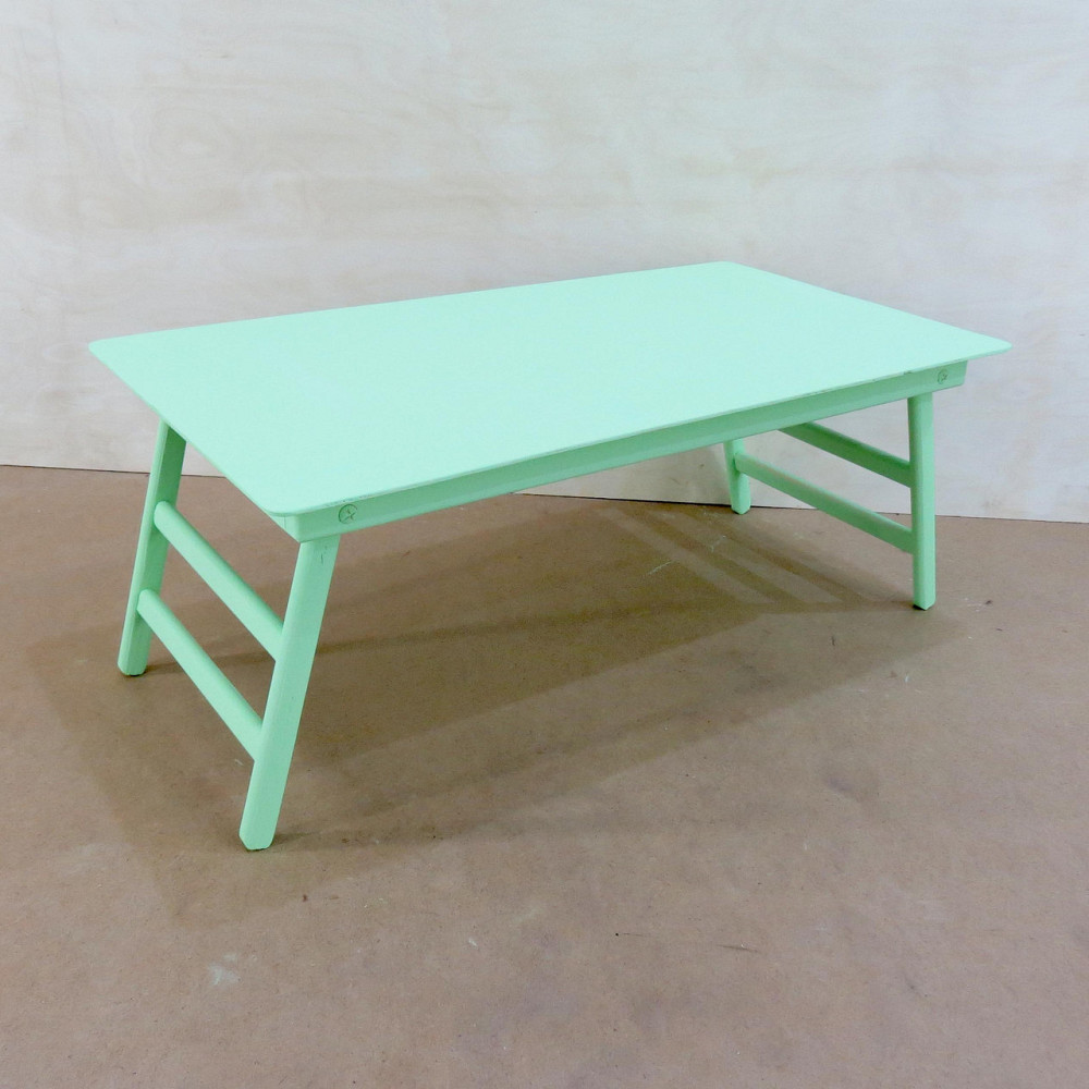 Столик для завтрака 