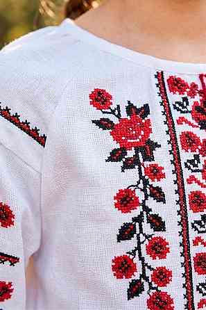 Вышиванка для девочек-подростков льняная с длинным рукавом, белая топ Юрма одяг Киев