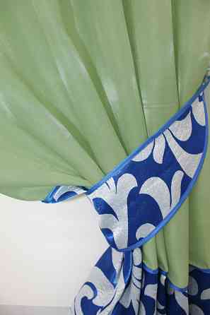 Кухонные шторы VR-Textil № 073к с ламбрекеном и подхватами светло-оливковый с синим 270х170 см (52-0474) Киев