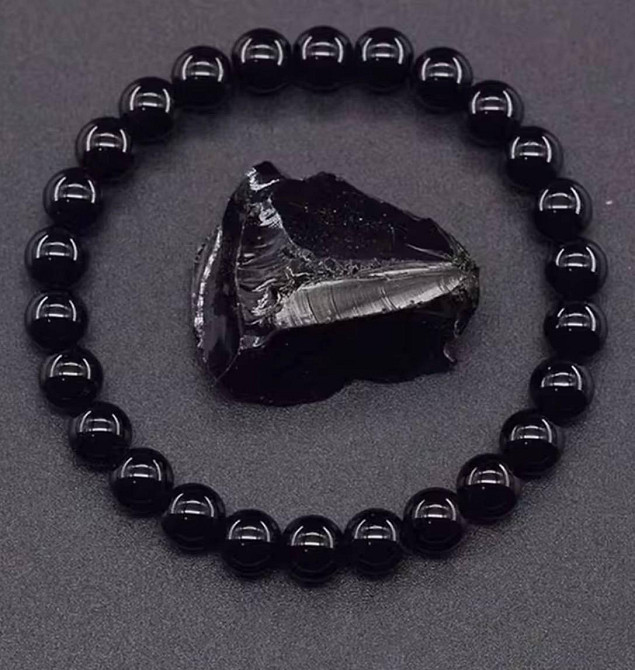 Браслет з оніксу 8 мм на резинці, чоловічий чорний браслет з натурального каменю Київ - фото 4