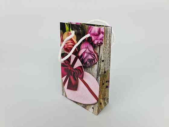 Пакет паперовий подарунковий малий 11/18/5 (арт М143) (12 шт.) Харків