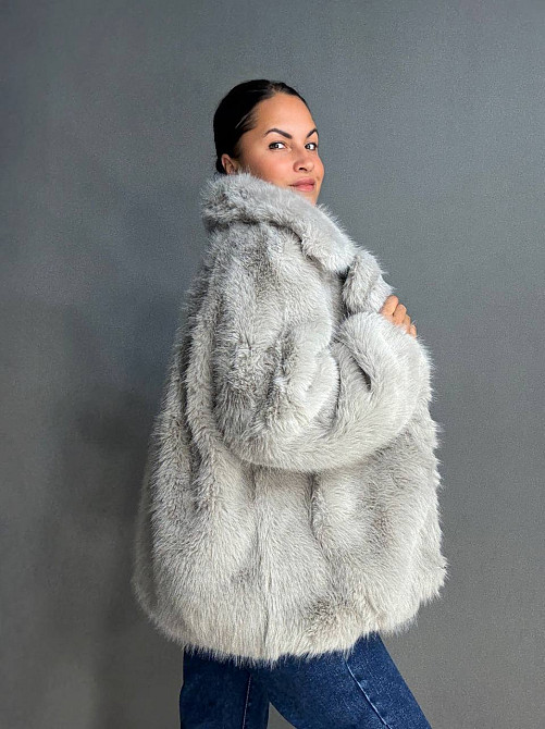Шуба жіноча Fancy Matinee 5902 оверсайз з кишенями сіра, сірий, L Київ - фото 3