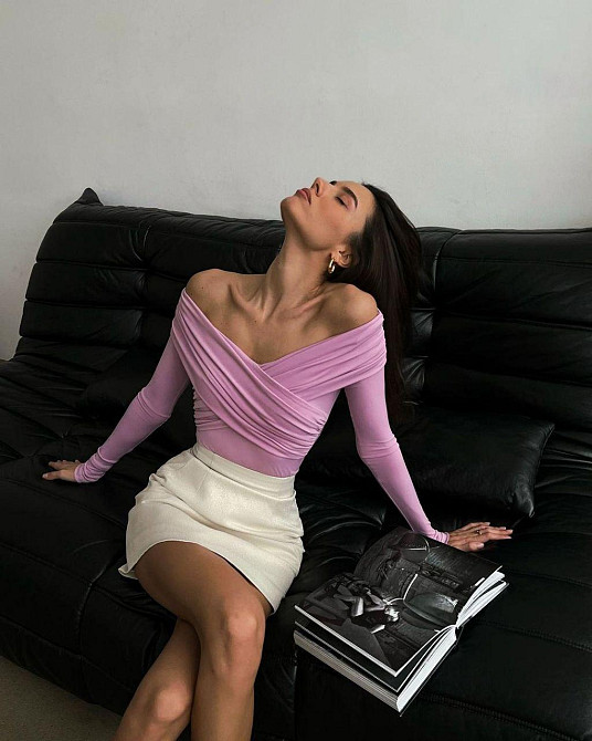 Жіночий романтичний боді з драпіруванням трикотаж масло Рожевий Одеса - фото 8