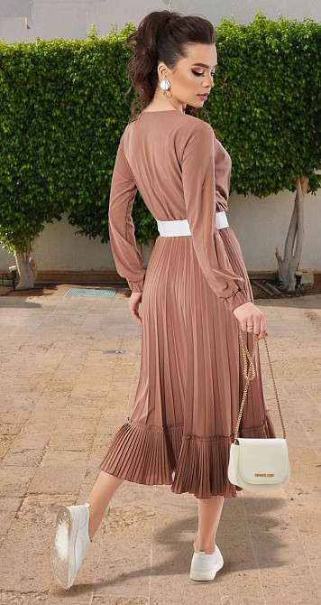 Платье с красивой юбкой плиссе (48) Киев - изображение 4