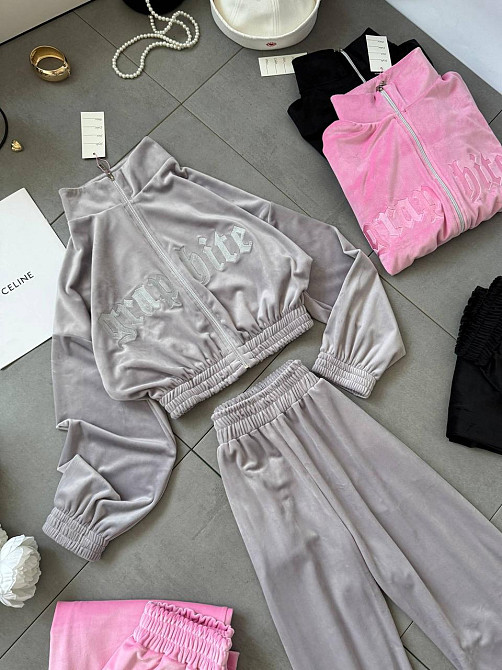 Женский стильный костюм двойка кофта с вышивкой и штаны велюр Серый, 46/48 Одесса - изображение 4