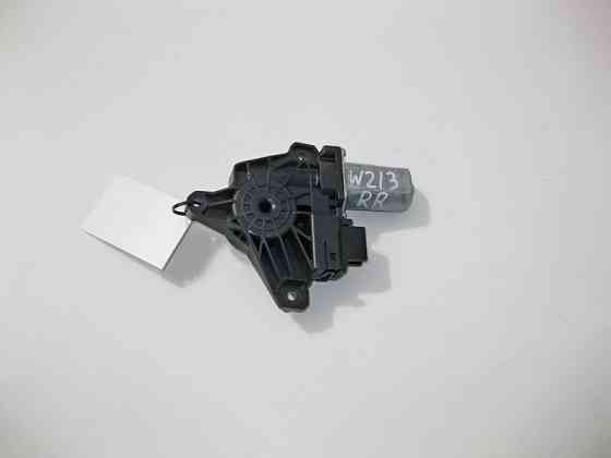 Mercedes-Benz  A2139060602 Моторчик заднього правого склопідйомника C-Class W205 GLC C253 E-Class W213 Одеса