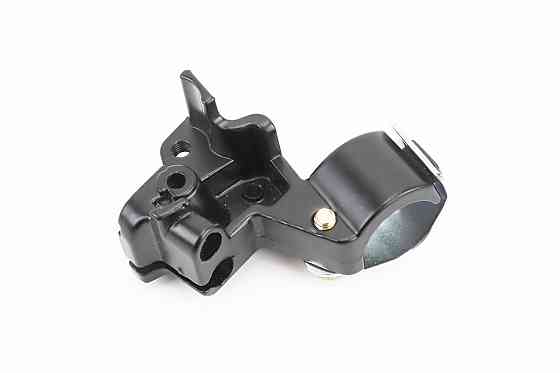 Кронштейн кріплення важеля лівого (під бараб. гальмо) Киев