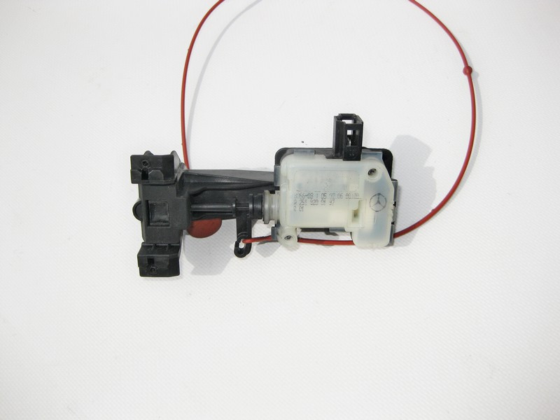 Mercedes-Benz  A2518200172 Механізм засувки лючка паливного бака GL X164 R-Class W251 Одеса - фото 5