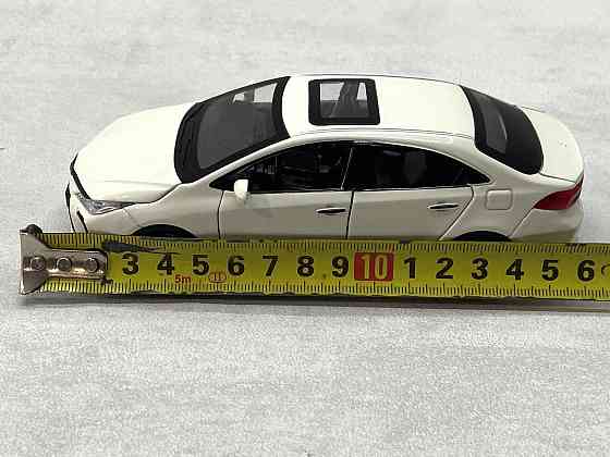 Машинка TK Union Group Toyota Corolla інерційна 1:32 Біла (GT-6258) Чернігів
