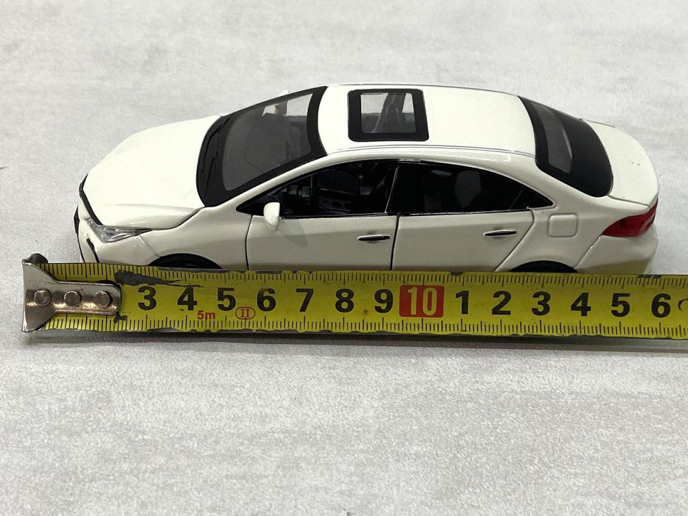 Машинка TK Union Group Toyota Corolla інерційна 1:32 Біла (GT-6258) Чернігів - фото 6