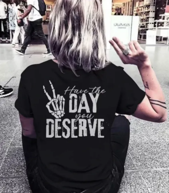 Футболка жіноча з принтом  42 Чорний 2664082616 Дніпро - фото 1