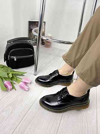 Sothby 's Туфлі жіночі Sothby 's M-375 чорні (весна-осінь, шкіра лакована) (2989) Коломия