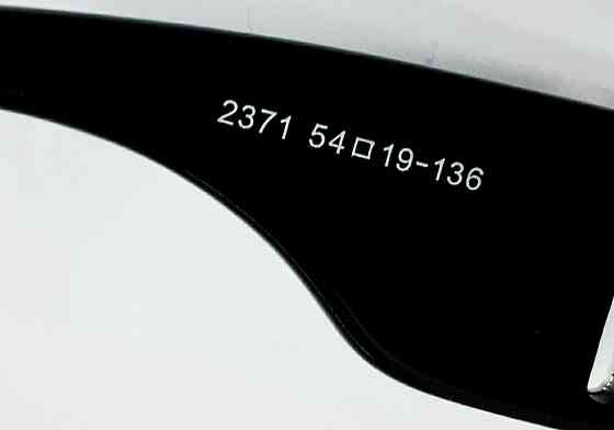 Брендовые хитовые очки унисекс черные градиент с серебристым логотипом. Киев