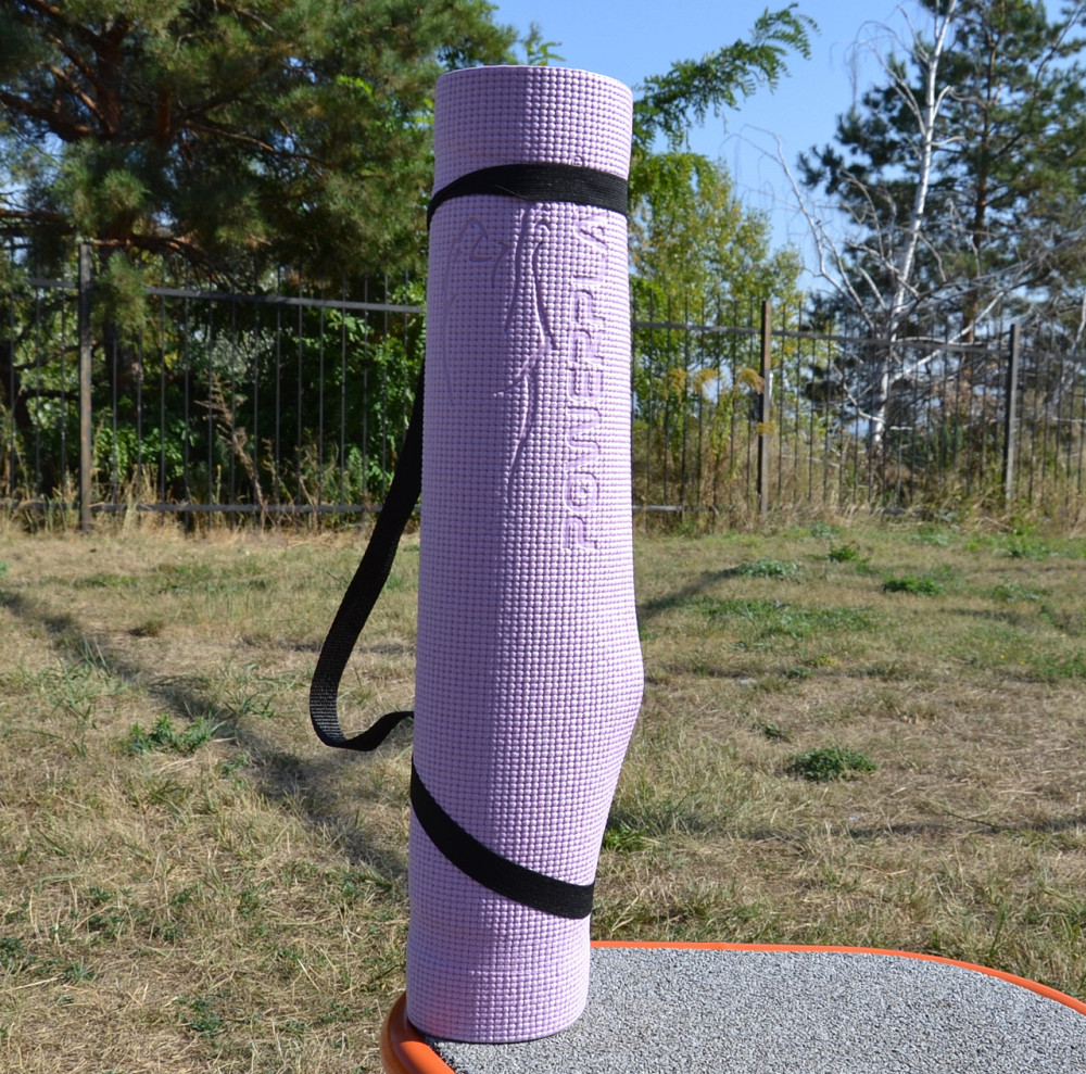 Килимок для йоги фітнесу гімнастіки каремат PowerPlay 4010 PVC Yoga Mat Лавандовий 173см на 61см Київ - фото 8