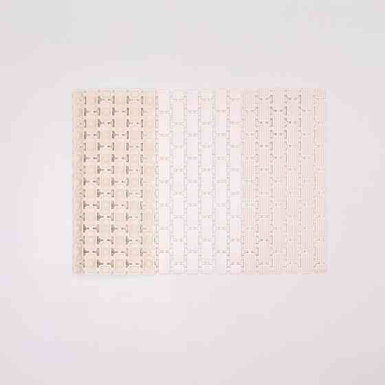 Yiwu Килимок для душу із полівінілхлориду на присосках 73×40 см Білий HP-42-8W Коломыя