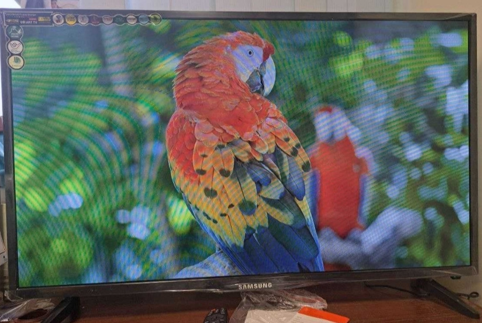 Мощный телевизор: Samsung 4 K, Smart TV 45