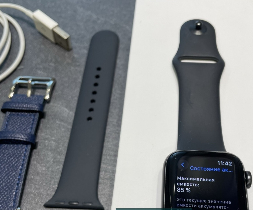 Смарт -Часы Apple Watch SE 40mm Space Gray Aluminum Киев - изображение 2