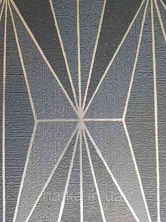 Шпалери вінілові на флізелін Marburg 82177 Giulia геометрія фігури ромби чорні сірі смуги сріблясті 3д Київ