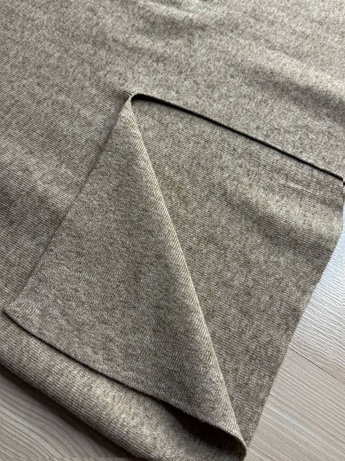 Спідниця жіноча Accorddream 8631 вʼязана міді з розрізом, бежевий, one size Київ - фото 15