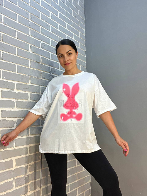 Футболка жіноча YIGOU 17 напис малюнок кролик RABBIT оверсайз подовжена one size, білий, one size Київ - фото 8