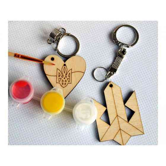 Набір дитячої творчості Розпис по дереву "Брелоки" РД-014 Вінниця