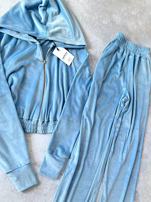 Женский повседневный велюровый костюм двойка с широкими брюками и укороченной кофтой плюшевый велюр Голубой, 46/48 Одесса - изображение 8