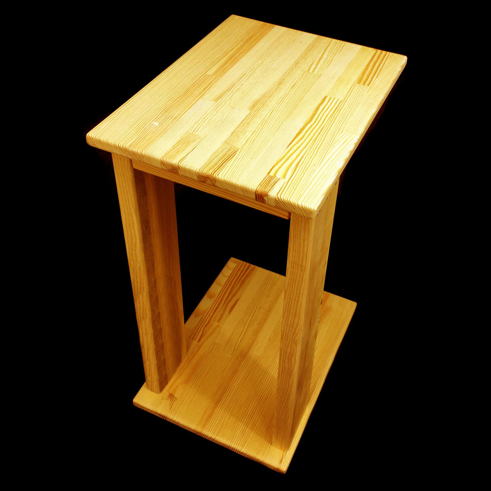 Приставной столик 