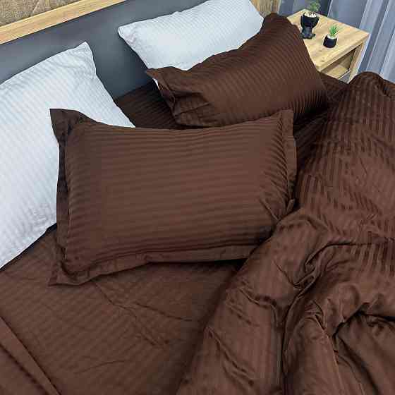 Комплект постільної білизни Страйп-сатин Євро 200х230 з простирадлом на резинці Шоколадний (88-186) Київ