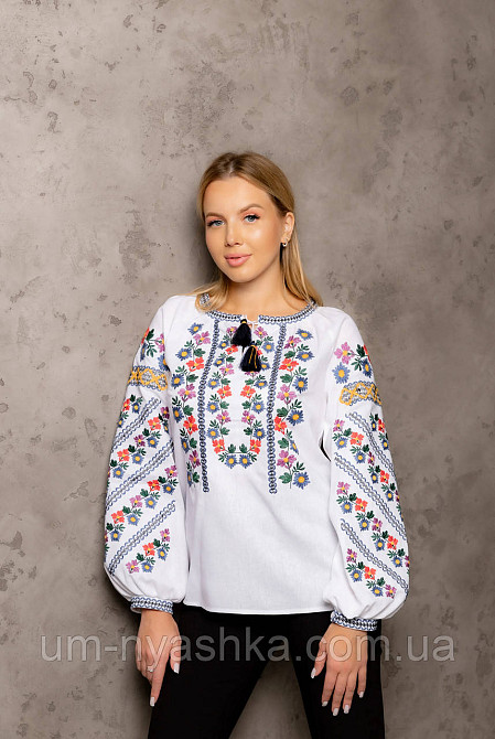 Жіноча натуральна вишиванка "Щаслива доля" Кривий Ріг - фото 2