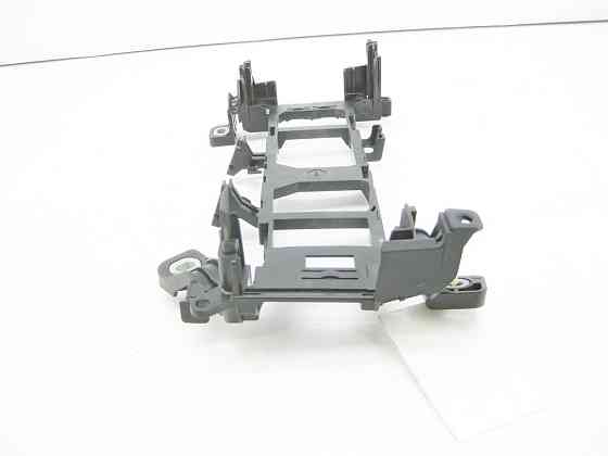 Mercedes-Benz  A2465400240 Кронштейн блоку реле та запобіжників у ногах переднього пасажира CLA Shooting Brake X117 CLA C117 GLA X156 Одесса