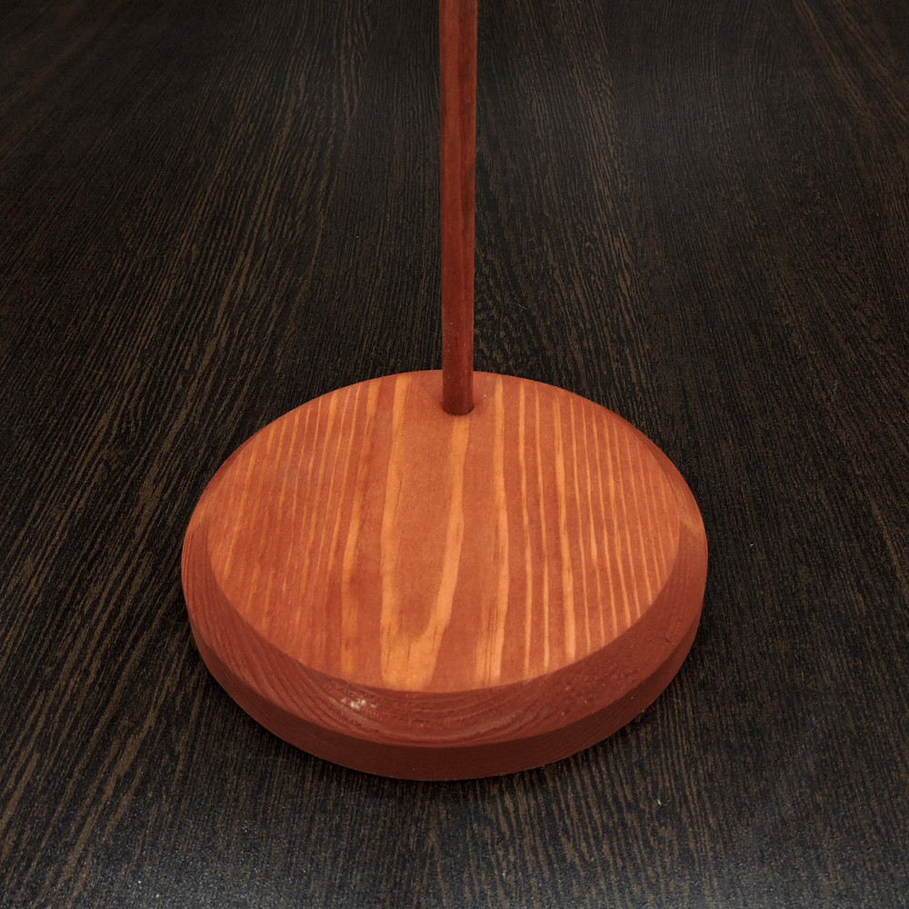 Подставка для кукол 