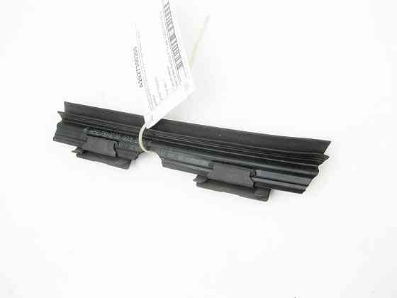 Mercedes-Benz  A2927300200 Ущільнювач скла всередині ззаду задніх правих дверей GLE Coupe C292 Одеса