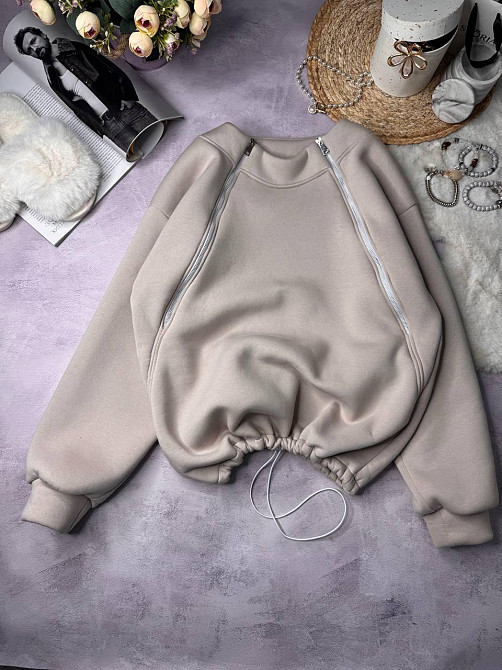 Жіноча стильна тепла об'ємна худі турецька треніт на флісі Бежевий Одеса - фото 1