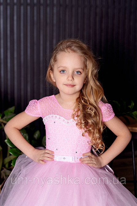 Нарядное платье для девочки 